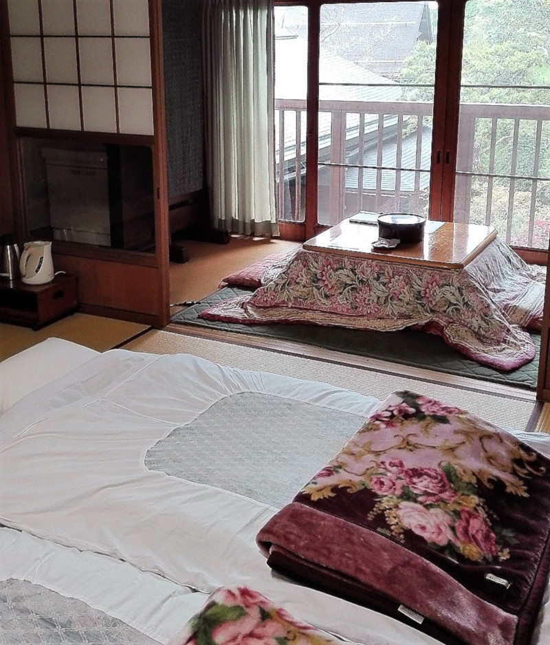 La camere del tempio buddista Shojoshin-in con i futon